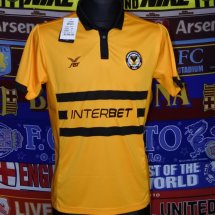 Newport County Home Maillot de foot 2018 - 2019 sponsored by Interbet