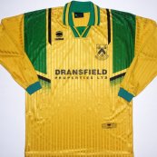 Away football shirt 2000 - 2001