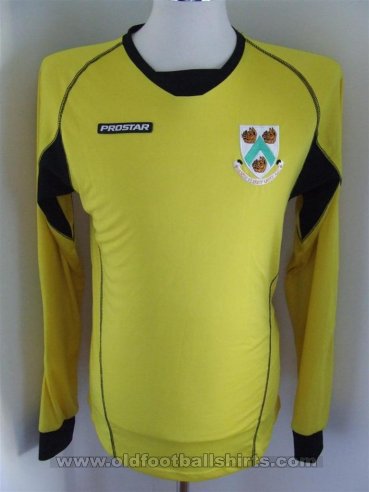 North Ferriby FC Goalkeeper football shirt (unknown year)