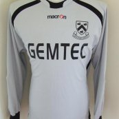 Goalkeeper football shirt (unknown year)