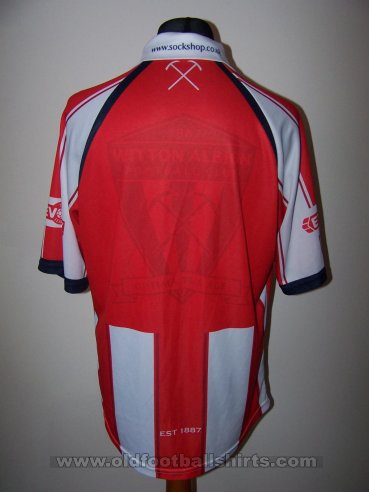 Witton Albion Home football shirt 2013 - 2014