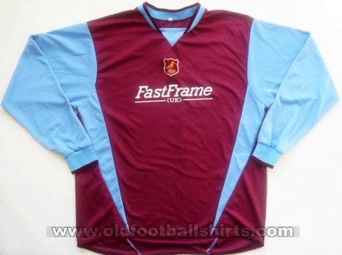 Sutton United Home football shirt 2005 - 2007