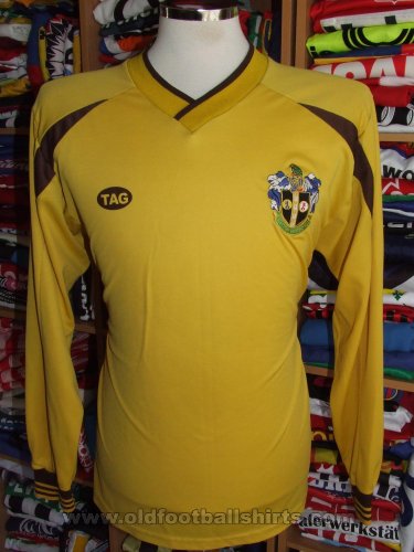 Sutton United Home football shirt 2010 - 2012