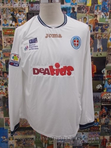Novara Calcio Visitante Camiseta de Fútbol (unknown year)