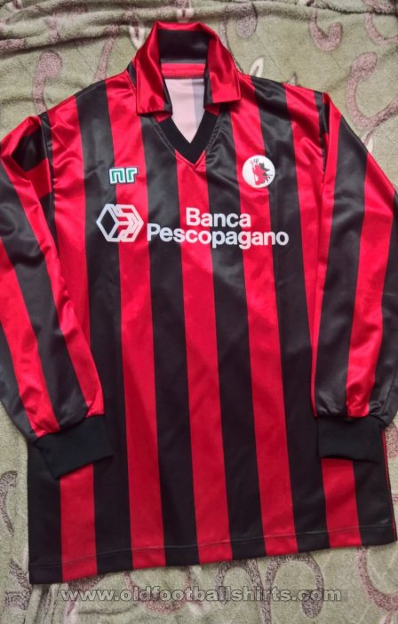 Foggia Home Maglia Di Calcio 1990 1991 Sponsored By Banca Pescopagano