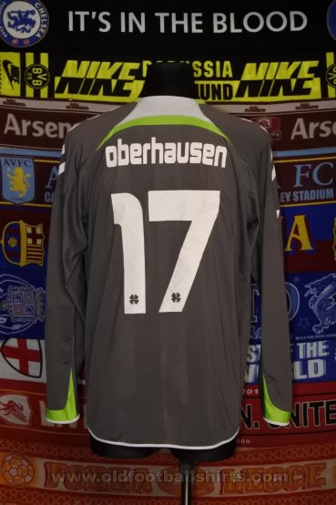 Rot-Weiss Oberhausen Away football shirt (unknown year)