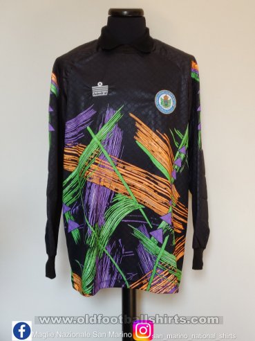San Marino Goalkeeper football shirt 1992 - 1993