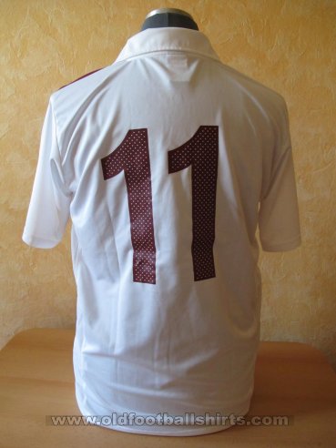 Qatar Away football shirt 2011 - 2012