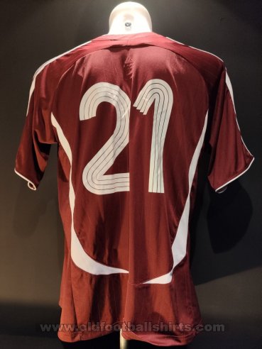 Qatar Home football shirt 2011 - 2012