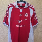 Home football shirt (unknown year)