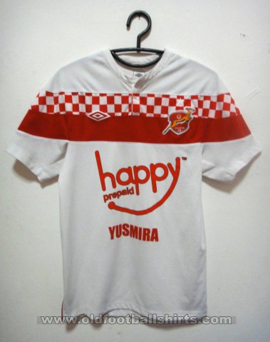 Kelantan FA Away football shirt 2012