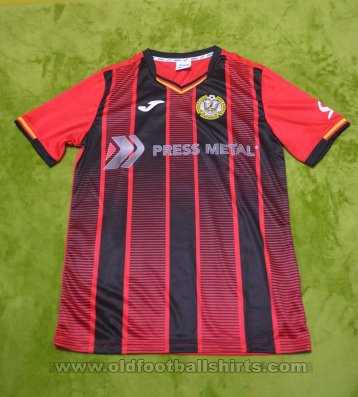 Sarawak Home baju bolasepak 2019