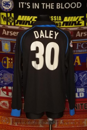 Reading Away football shirt 2003 - 2005