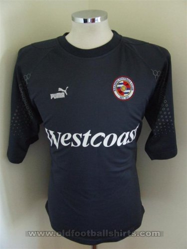 Reading Training/Leisure football shirt (unknown year)