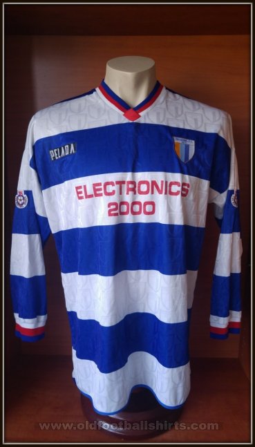 Reading Womens Teams football shirt 1994 - 1996