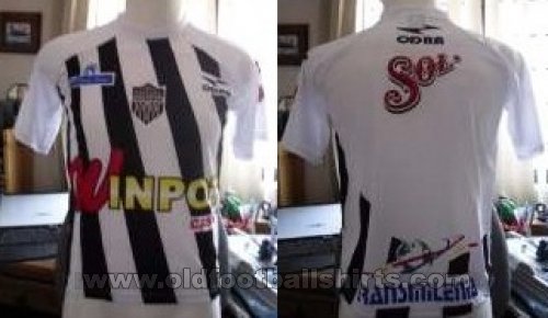 Albinegros de Orizaba Home football shirt 2011