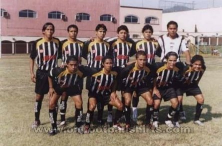 Albinegros de Orizaba Home football shirt (unknown year)