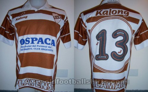 Platense Fora camisa de futebol 2001 - 2002