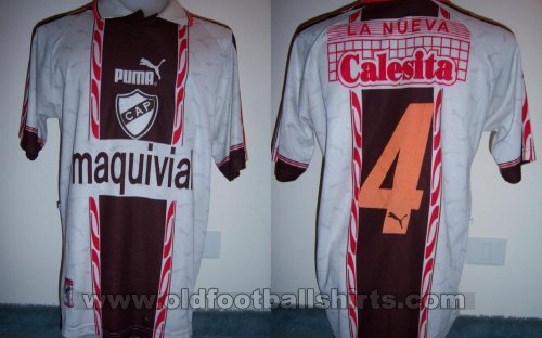Platense Home maglia di calcio 1996 - 1997