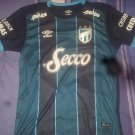 Away football shirt 2016 - 2017