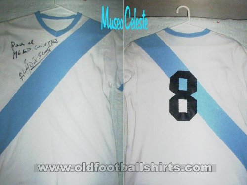 Club Atletico Temperley Away football shirt 1974 - ?