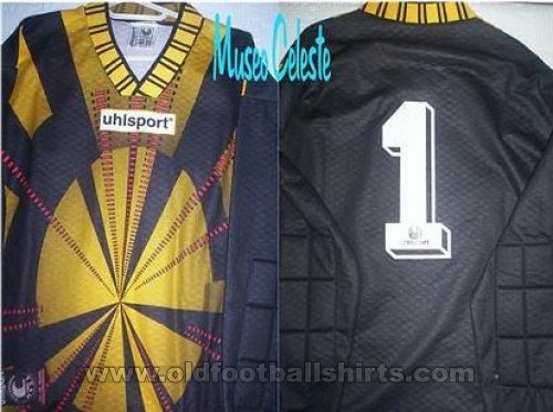 Club Atletico Temperley Goalkeeper football shirt 1995 - ?