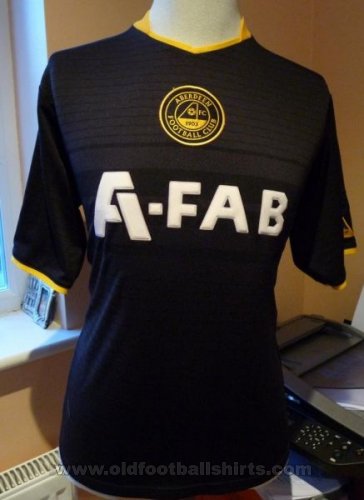 Aberdeen Away football shirt 2003 - 2004