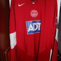 Aberdeen Home football shirt 2004 - 2005 sponsored by ADT
