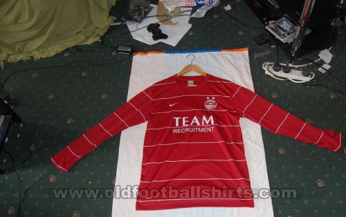 Aberdeen Home football shirt 2009 - 2010