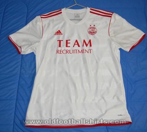 Aberdeen Away football shirt 2011 - 2012