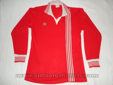 Aberdeen Home football shirt 1976 - 1977