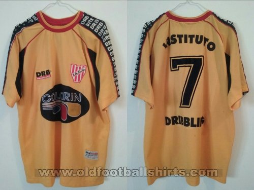 Instituto De Cordoba Away football shirt 2004
