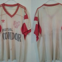 Instituto De Cordoba Home football shirt 1993 sponsored by Mutual Condor