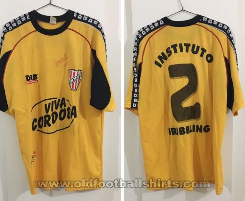 Instituto De Cordoba Away football shirt 2002