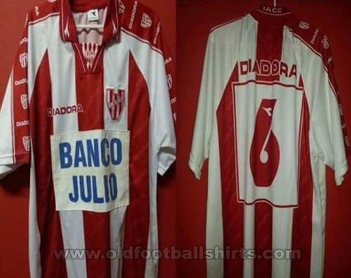 Instituto De Cordoba Home football shirt 2000 - 2001