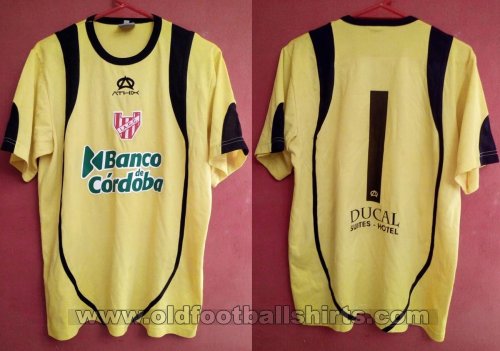 Instituto De Cordoba Goalkeeper football shirt 2007 - 2008
