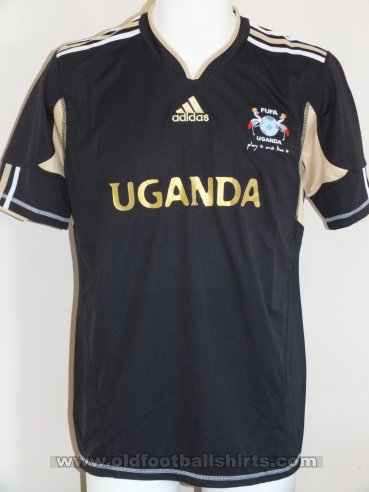 Uganda Goalkeeper football shirt 2012 - 2013