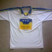 Home baju bolasepak 2002 - 2003