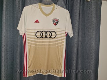 FC Ingolstadt 04 Away football shirt 2017 - 2018