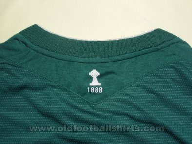 Celtic Away football shirt 2004 - 2005