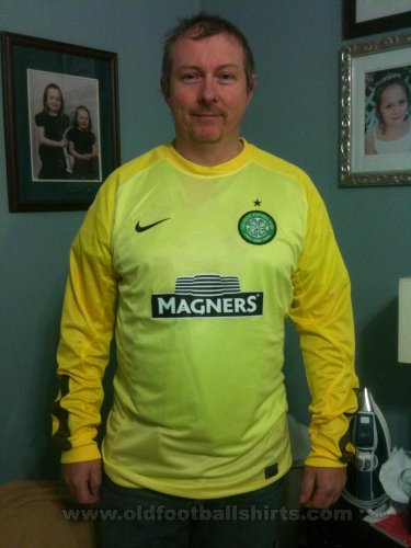 Celtic Goalkeeper football shirt 2014 - 2015