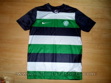 Celtic Training/Leisure football shirt 2013 - 2014