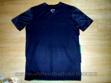 Celtic Training/Leisure football shirt 2013 - 2014