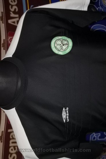Celtic Training/Leisure football shirt 1999 - 2000