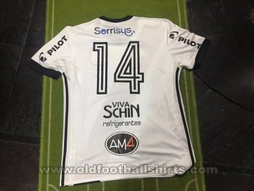 Ponte Preta Home football shirt 2017 - 2018