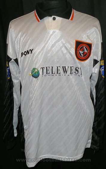 Dundee United Away football shirt 1996 - 1997