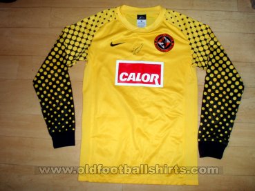 Dundee United Goalkeeper football shirt 2011 - 2012