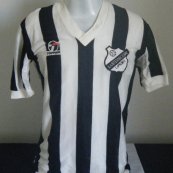 Home football shirt 1982 - ?