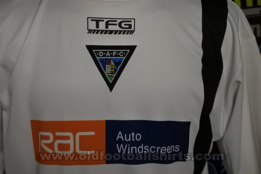 Dunfermline Athletic Home football shirt 2004 - 2005