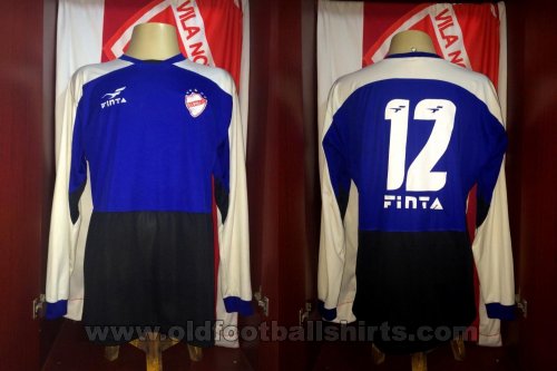 Vila Nova Goalkeeper football shirt 2005